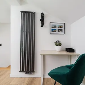 Modern Stachowicza Cracow By Renters Apartament